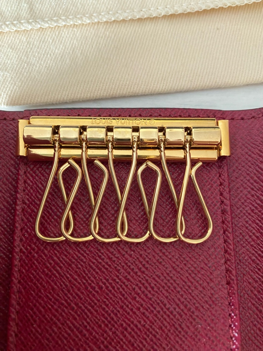 LOUIS VUITTON Monogram 6 Key Multicles Holder | LV Canvas w Fuchsia Leather - Picture 6 of 15